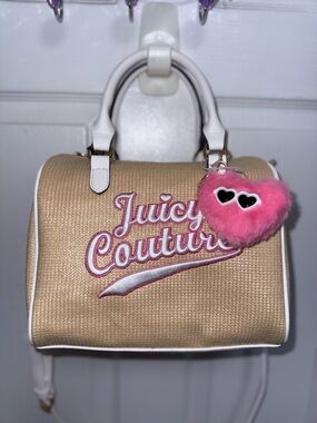 NWT Juicy Couture Free to Be Juicy Speedy Satchel In Natural w/Heart Charm